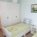 Mani 2 דירה