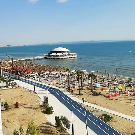 Mani 2 Appartement Durrës