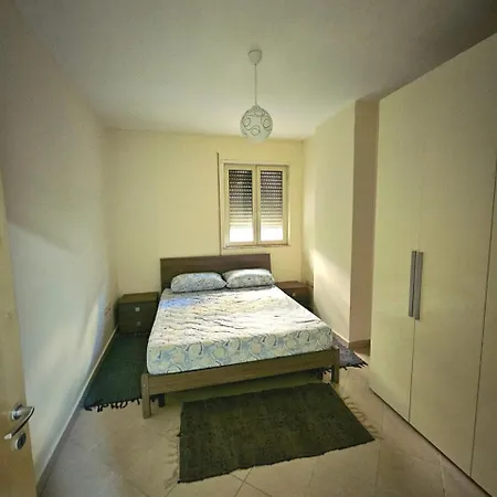 Mani 2 Apartman *