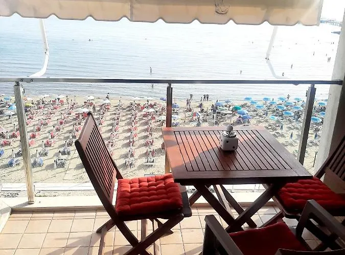 Mani 2 * Durres