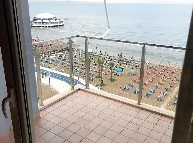 Mani 2 Durres
